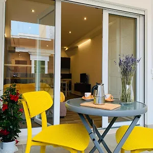 Domus13-with Private Parking Bari